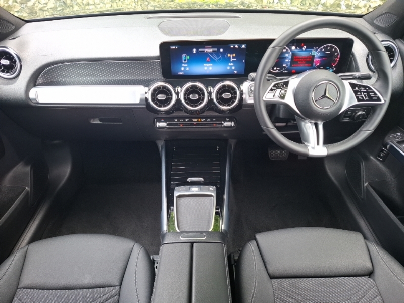 Mercedes-Benz GLB Class Glb 200 Sport Executive 7G-tronic LO25ETJ Black #3