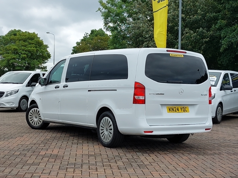 Mercedes-Benz Vito 114 Cdi Pro 9-Seater 9G-tronic KN24YDC White #2