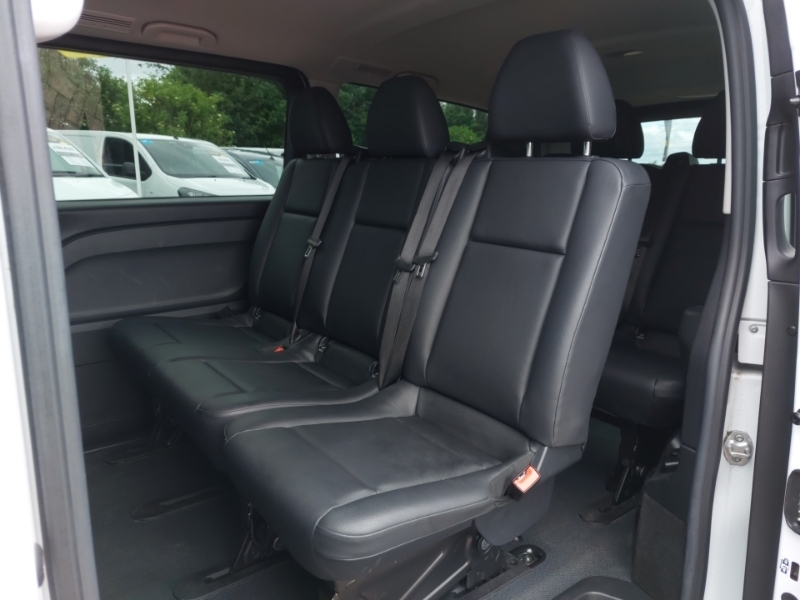Mercedes-Benz Vito 114 Cdi Pro 9-Seater 9G-tronic KN24YDC White #6