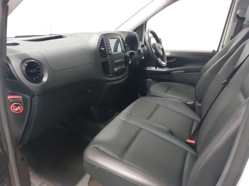 Mercedes-Benz Vito 114 Cdi Pro 9-Seater 9G-tronic KS24VTV White #5