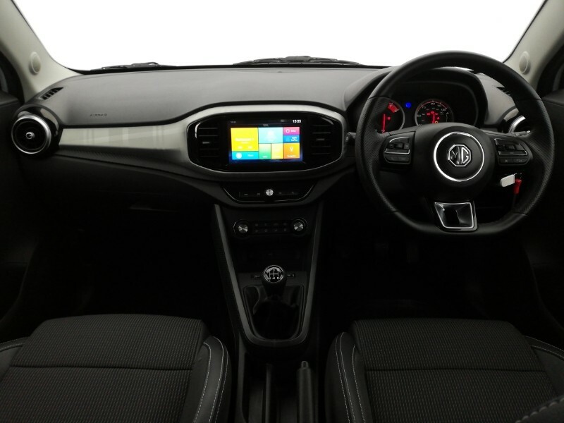 MG MG3 1.5 Vti-tech Exclusive Navigation White #3