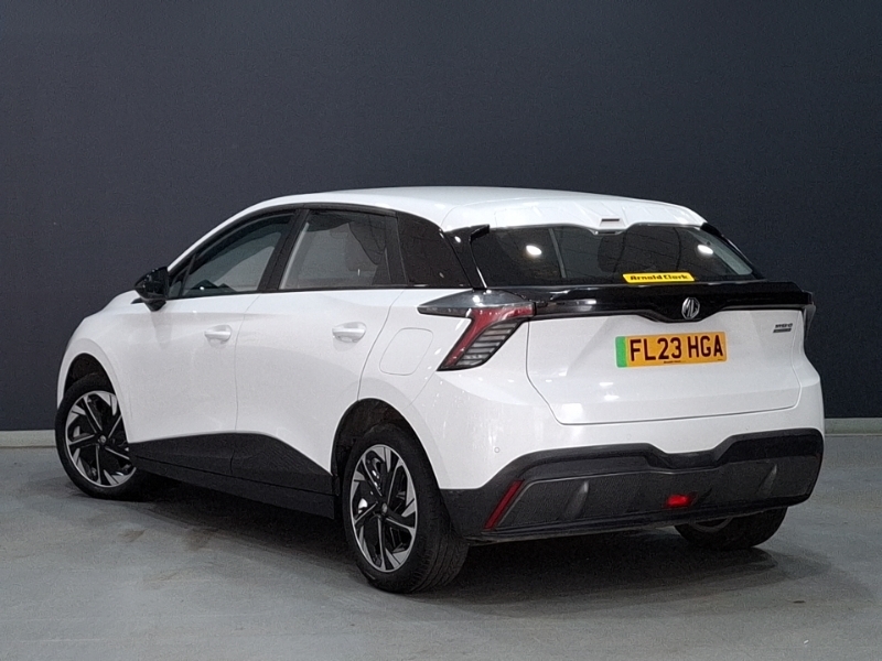 MG MG4 125Kw Se Ev 51Kwh White #2