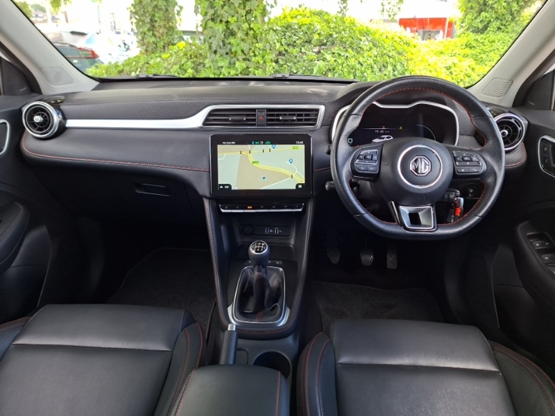 MG ZS 1.5 Vti-tech Exclusive White #3