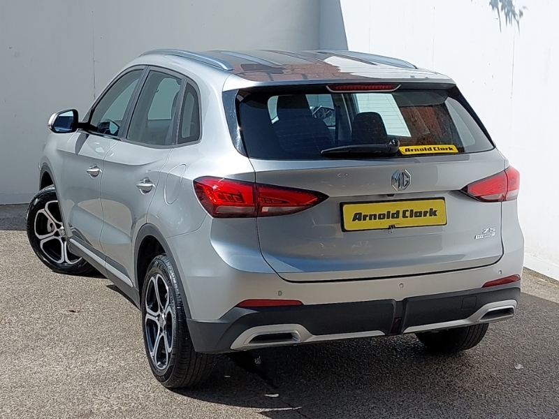 MG ZS 1.5 Se Silver #2