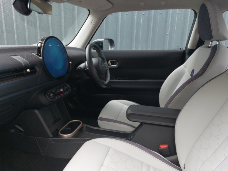 Mini Hatch 1.5 C Classic LA74KTO Black #5