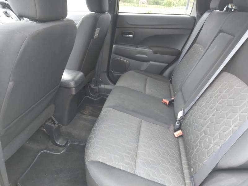Mitsubishi ASX 2.0 Dynamic White #6