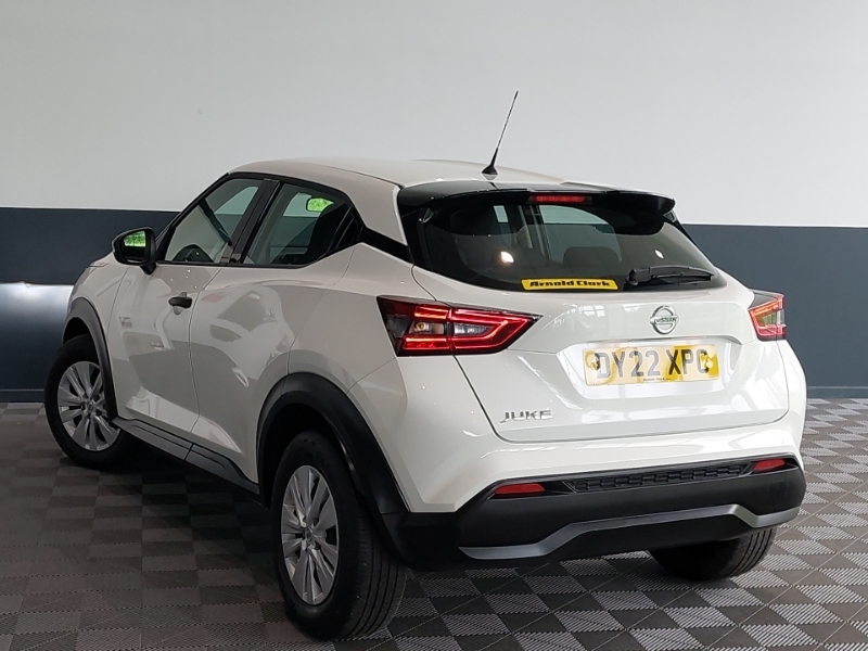 Nissan Juke 1.0 Dig-t 114 Visia DY22XPC White #2
