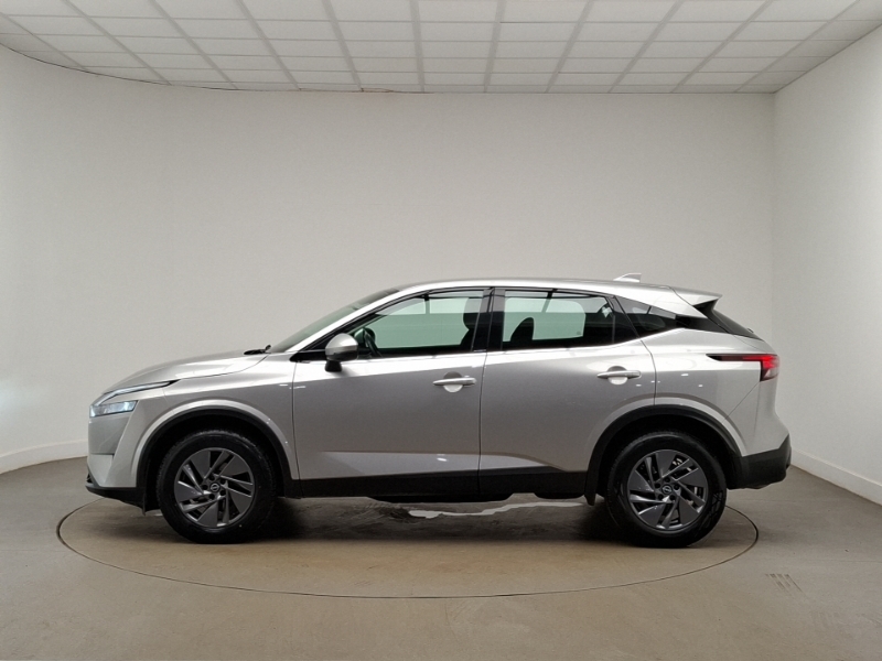 Nissan Qashqai 1.3 Dig-t Mh 158 Acenta Premium Xtronic DV72JWX Silver #4
