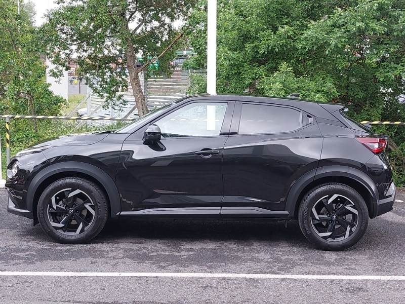 Nissan Juke 1.0 Dig-t 114 N-connecta Dct FN23SZV Black #4
