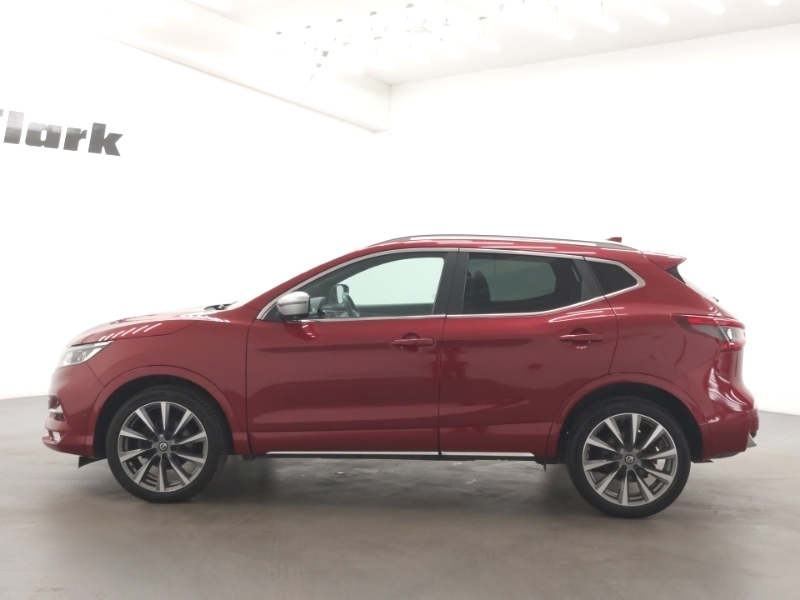 Nissan Qashqai 1.3 Dig-t 160 Tekna Dct LF20FUA Red #4