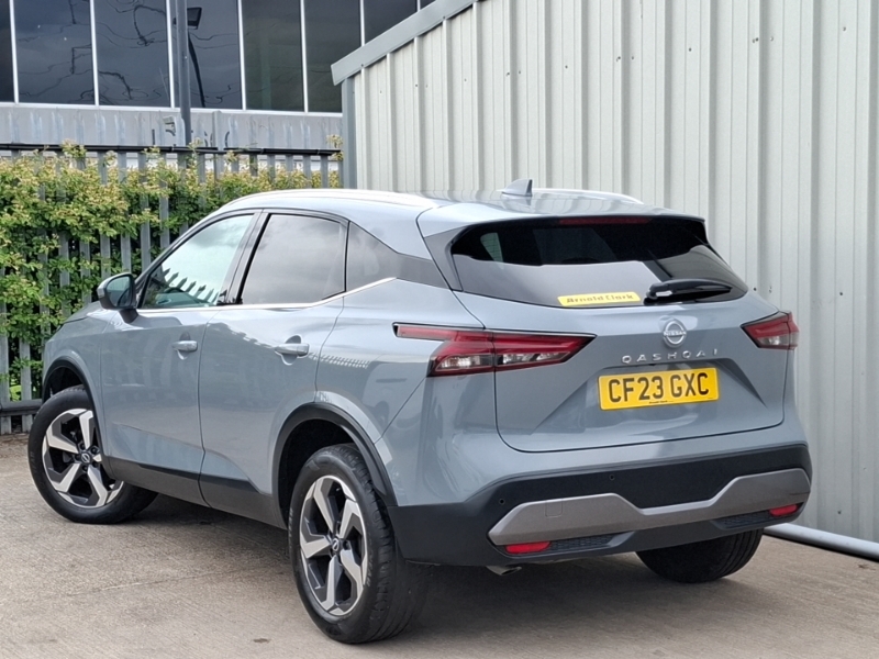 Nissan Qashqai 1.3 Dig-t Mh N-connecta Grey #2