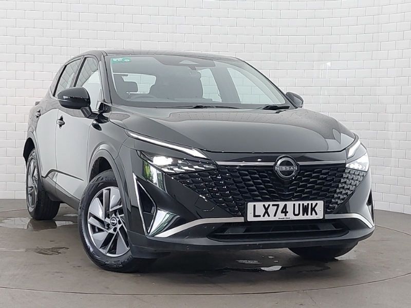 Nissan Qashqai 1.3 Dig-t Mh 158 Acenta Premium Xtronic Black