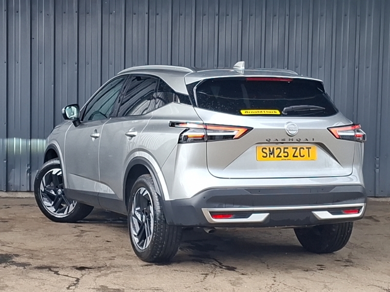 Nissan Qashqai 1.3 Dig-t Mh N-connecta SM25ZCT Silver #2