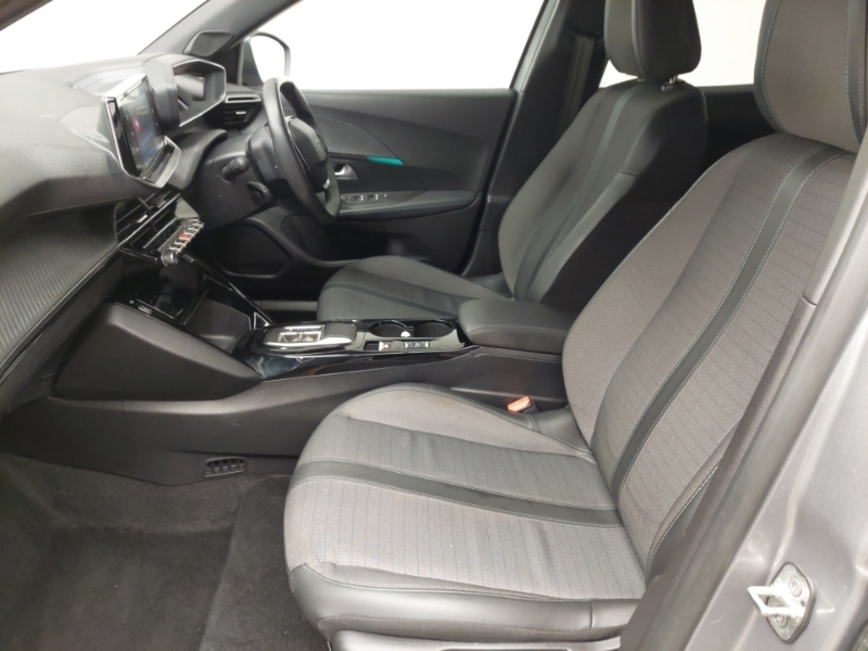 Peugeot e-2008 100Kw Allure Premium 50Kwh BP72FNG Grey #5