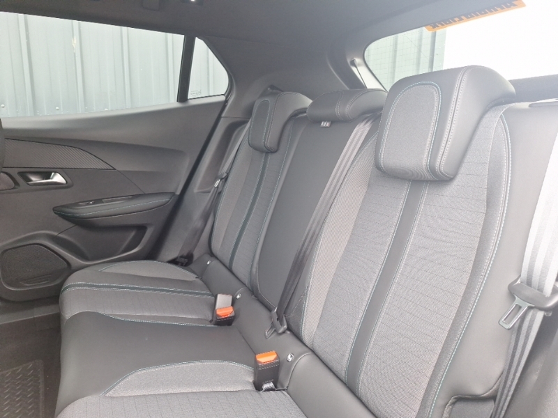 Peugeot 2008 1.2 Puretech Allure Premium SY72ZHO Grey #6
