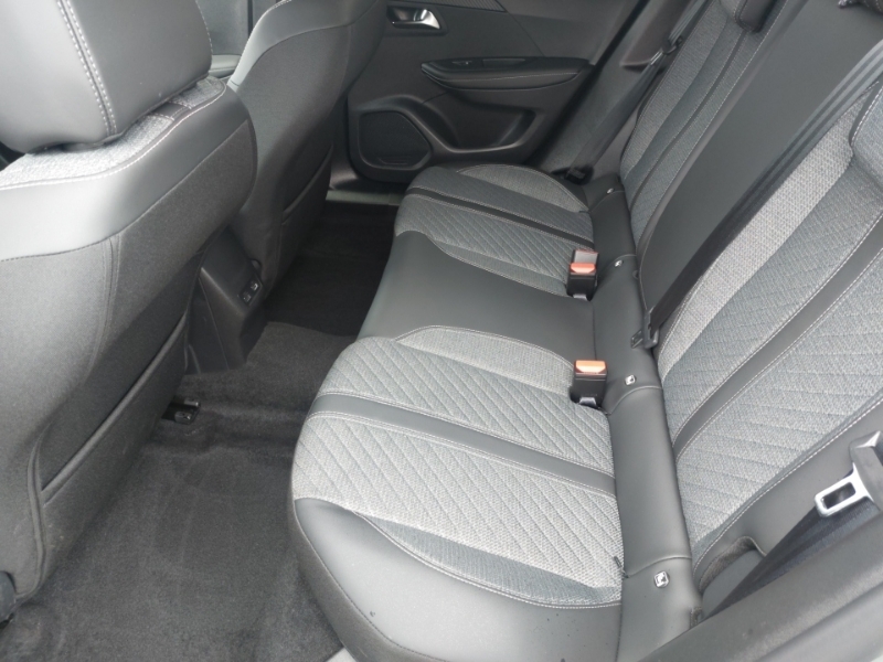 Peugeot 2008 1.2 Puretech 130 Allure Grey #5