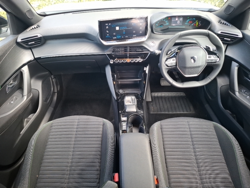 Peugeot 2008 1.2 Hybrid 136 Active E-dsc6 White #3
