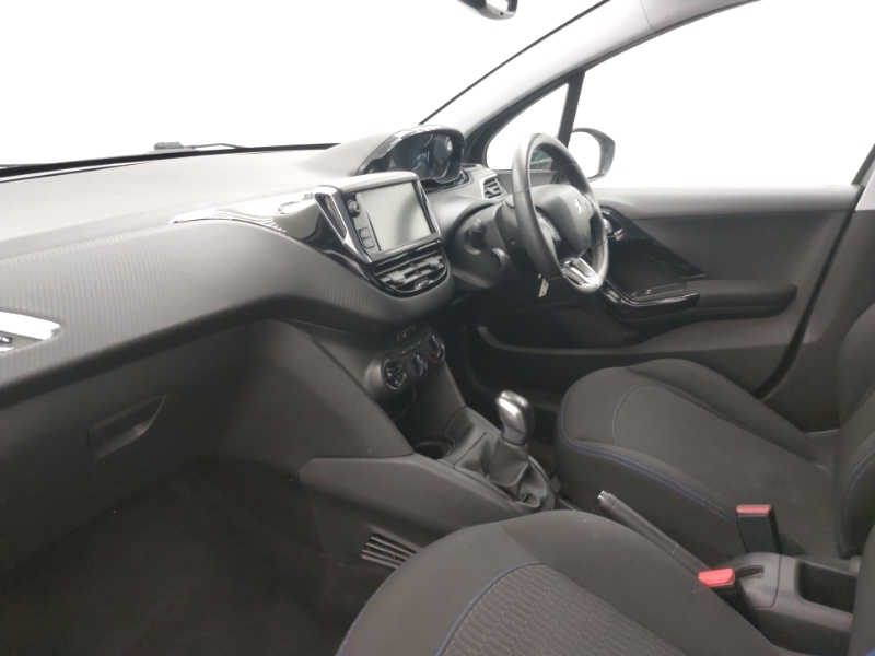 Peugeot 208 1.2 Puretech 82 Signature Start Stop SK69ULT Grey #5