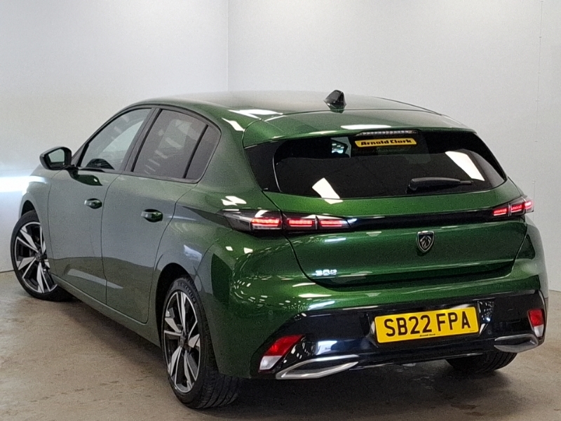 Peugeot 308 1.2 Puretech Allure Eat8 Green #2