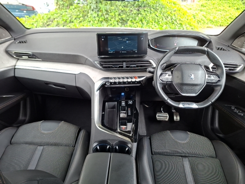 Peugeot 5008 1.5 Bluehdi Gt Eat8 White #3