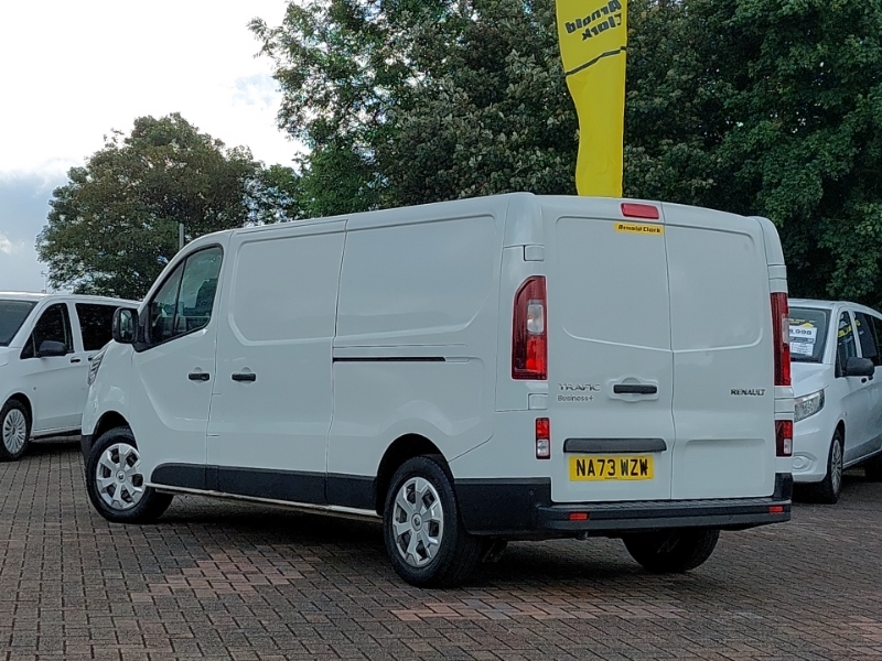 Renault Trafic Ll30 Blue Dci 130 Business Van NA73WZW White #2
