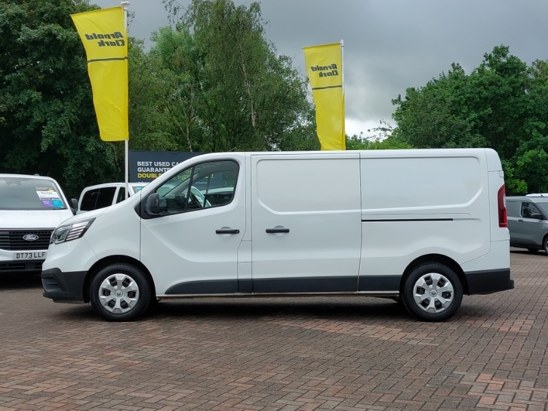Renault Trafic Ll30 Blue Dci 130 Business Van NA73WZW White #4