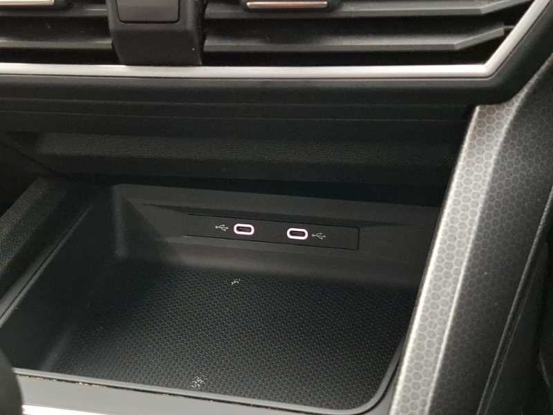Seat Leon 2.0 Tdi Se Dynamic Euro 6 Ss White #17