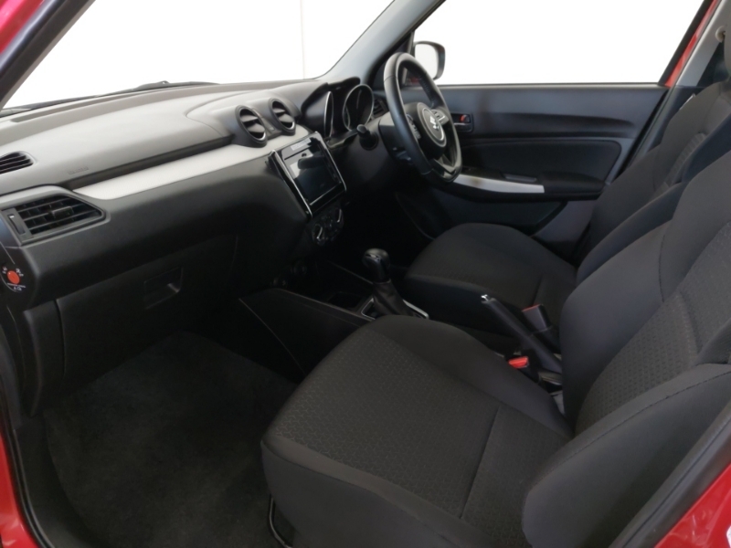 Suzuki Swift 1.2 Dualjet 83 12V Hybrid Sz-t Red #5
