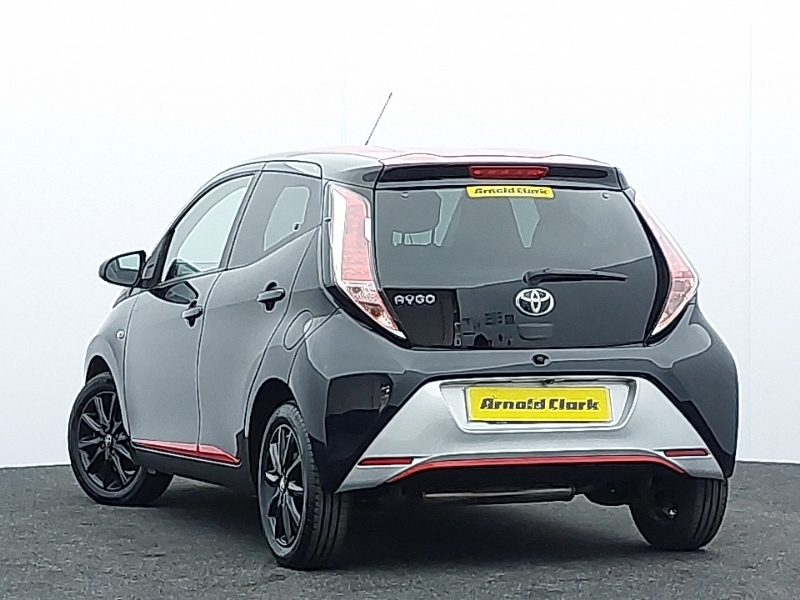 Toyota Aygo 1.0 Vvt-i X-press SN67UOK Black #2