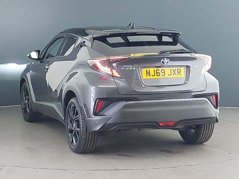 Toyota C-Hr 1.8 Hybrid Dynamic Cvt NJ69JXR Grey #2