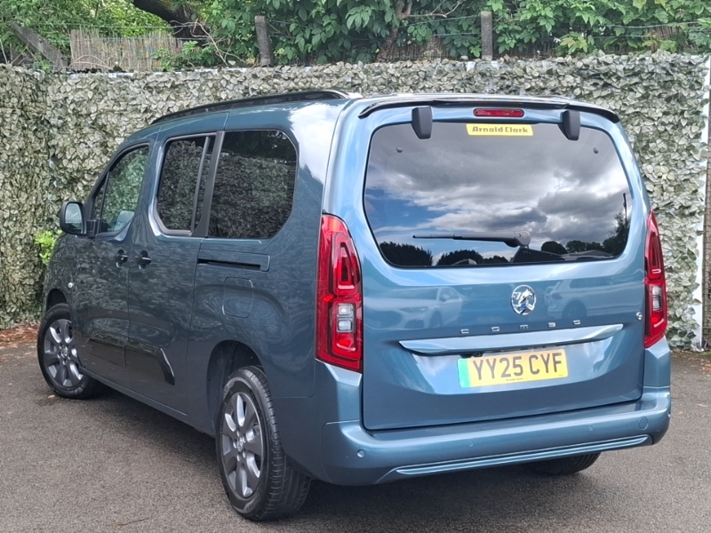 Vauxhall Combo-e Life 100Kw Ultimate XL 52Kwh Blue #2