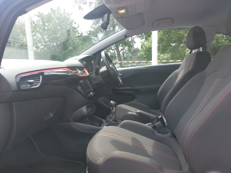 Vauxhall Corsa 1.4 75 Griffin PL19ZVY Red #5