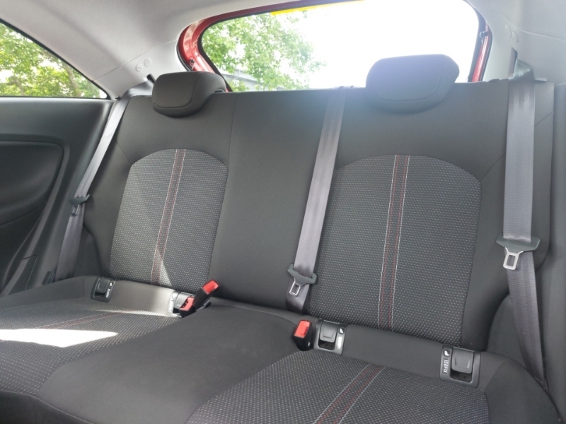 Vauxhall Corsa 1.4 75 Griffin PL19ZVY Red #6