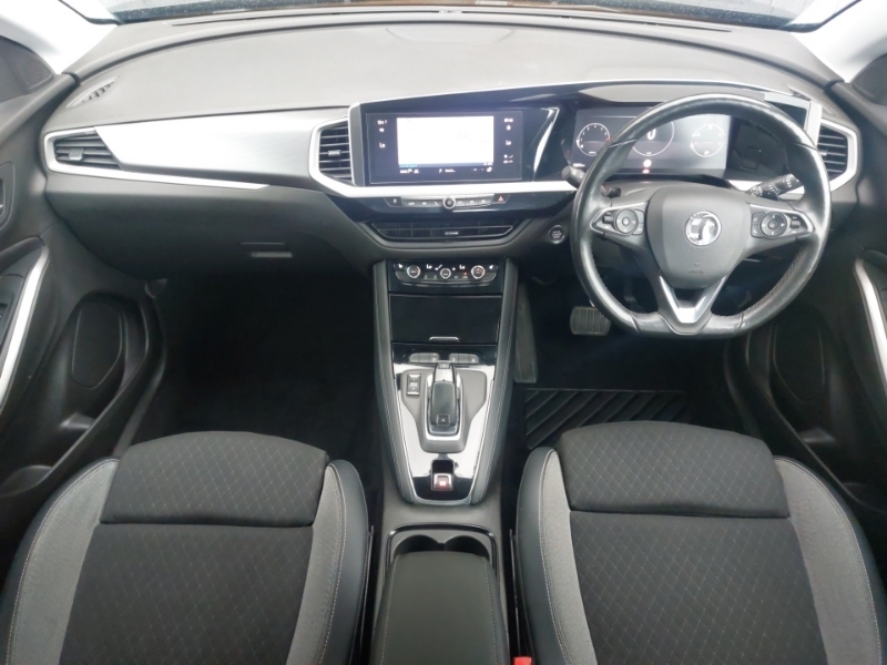 Vauxhall Grandland 1.2 Turbo Elite Black #3