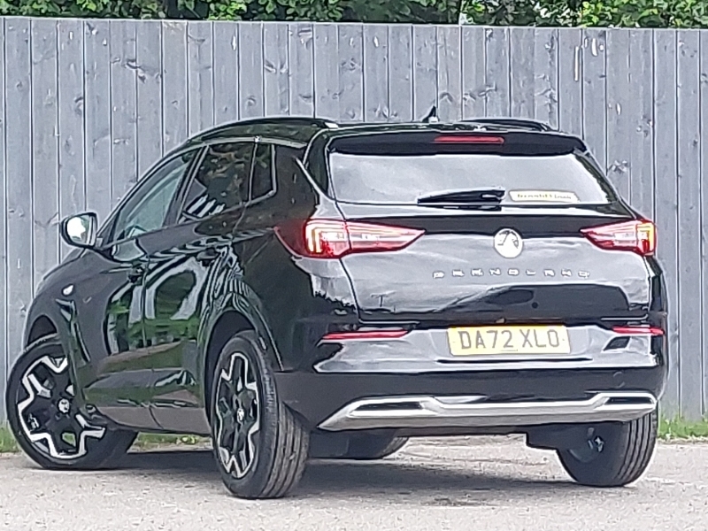Vauxhall Grandland 1.2 Turbo Elite Black #2