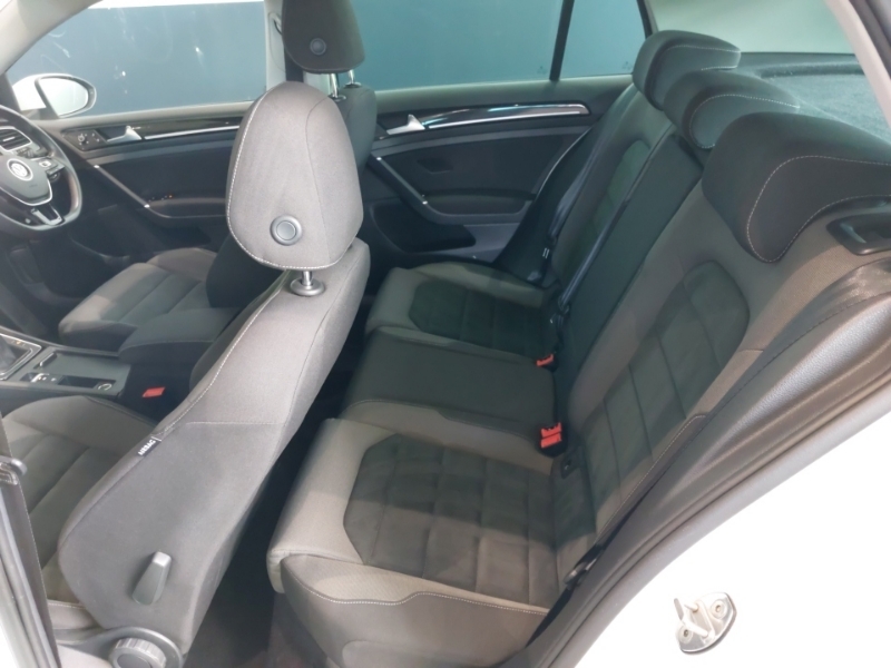 Volkswagen Golf 1.6 Tdi Gt YL19UTC White #6
