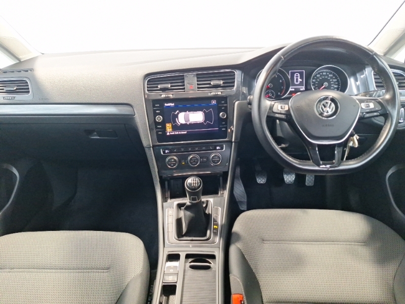 Volkswagen Golf 1.5 Tsi Evo Match Edition GD69LPZ Black #3