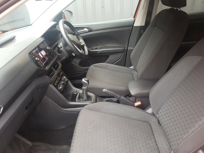 Volkswagen T-Cross 1.0 Tsi 110 Se SW72FWH Orange #5