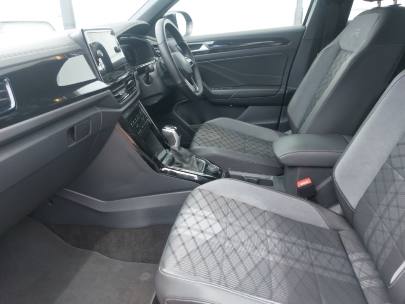 Volkswagen T-Roc 2.0 Tsi 4Motion R-line Dsg PF72VOB Black #5