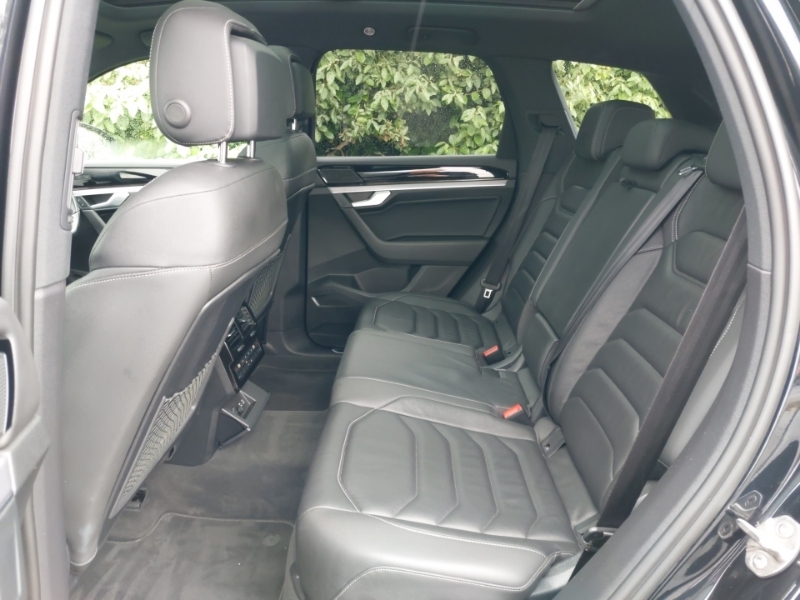 Volkswagen Touareg 3.0 V6 Tdi 4Motion Black Edition Tip Black #6