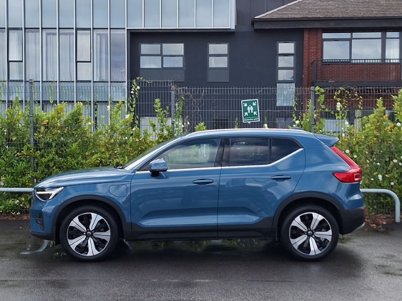 Volvo XC40 1.5 T5 Recharge Phev Ultimate Bright FP72XWO Blue #4