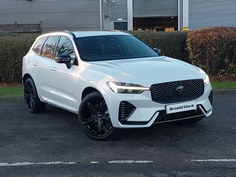 Volvo XC60 2.0 B5p Plus Black Edition Awd Geartronic White