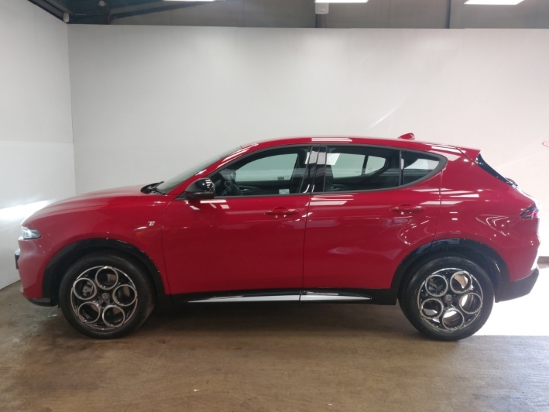 Alfa Romeo Tonale 1.5 Mhev Ti Red #4