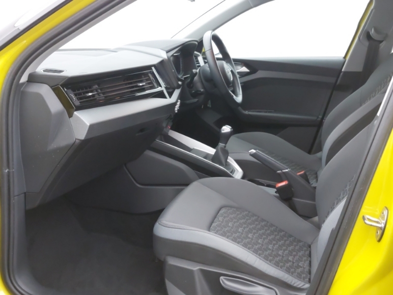 Audi A1 25 Tfsi Sport SK72BGF Yellow #5