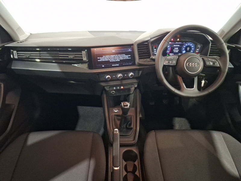 Audi A1 30 Tfsi 110 Technik YM72OXS Black #3