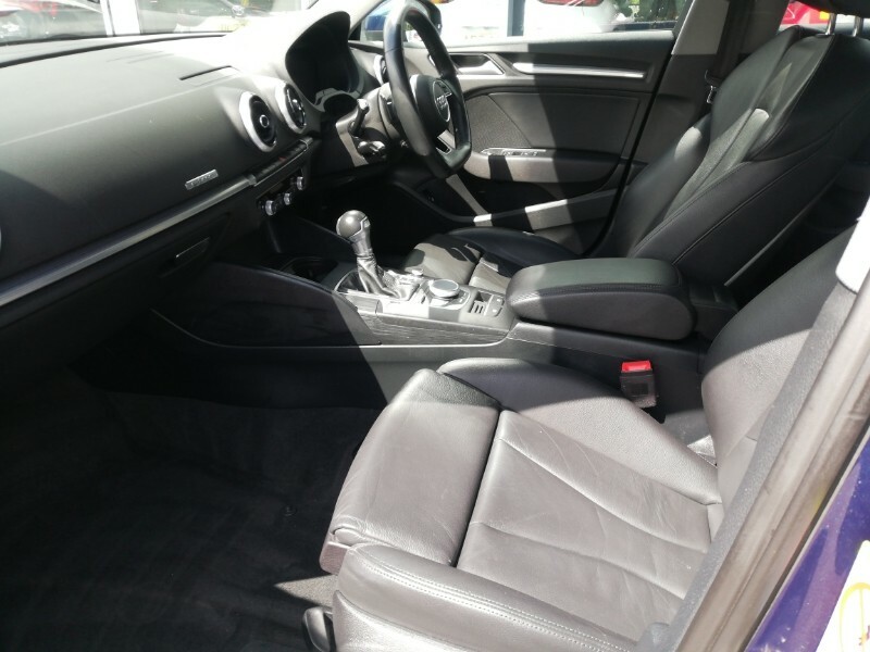 Audi A3 40 E-tron S Tronic DX20WMG Blue #2