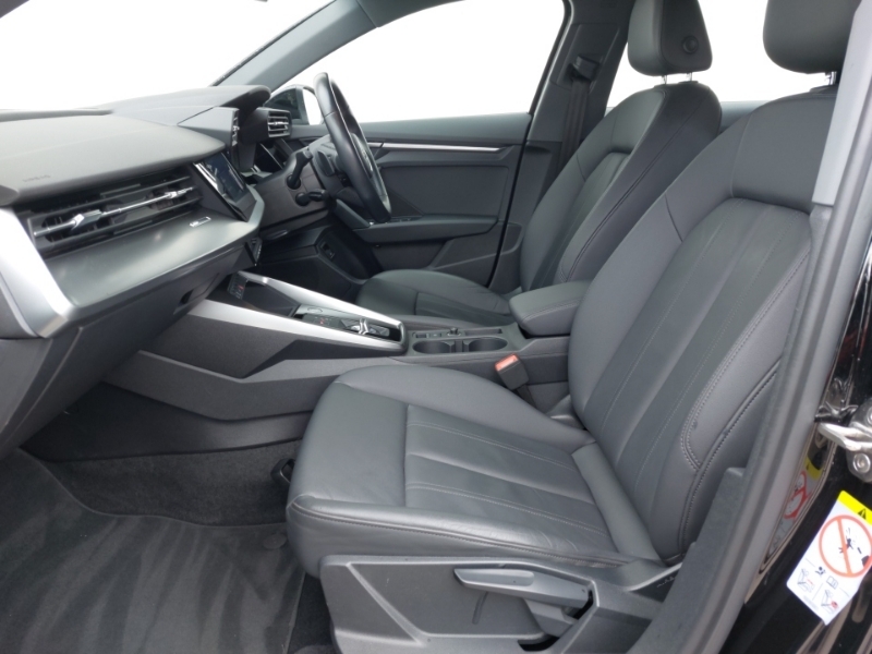 Audi A3 40 Tfsi E Sport S Tronic ND22UYV Black #5