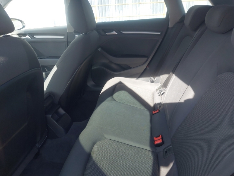 Audi A3 1.6 Tdi Se Technik S Tronic Red #6