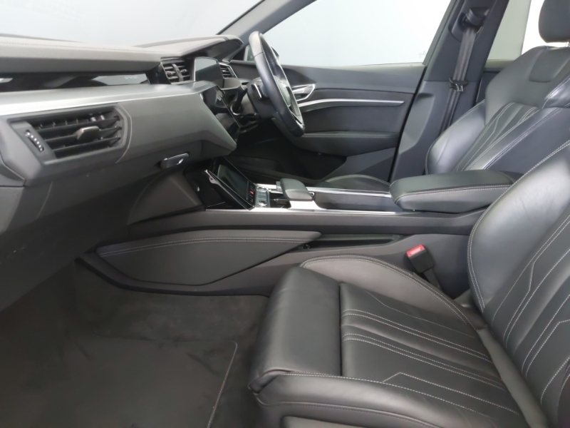Audi E-tron 300Kw 55 Quattro 95Kwh S Line Grey #5