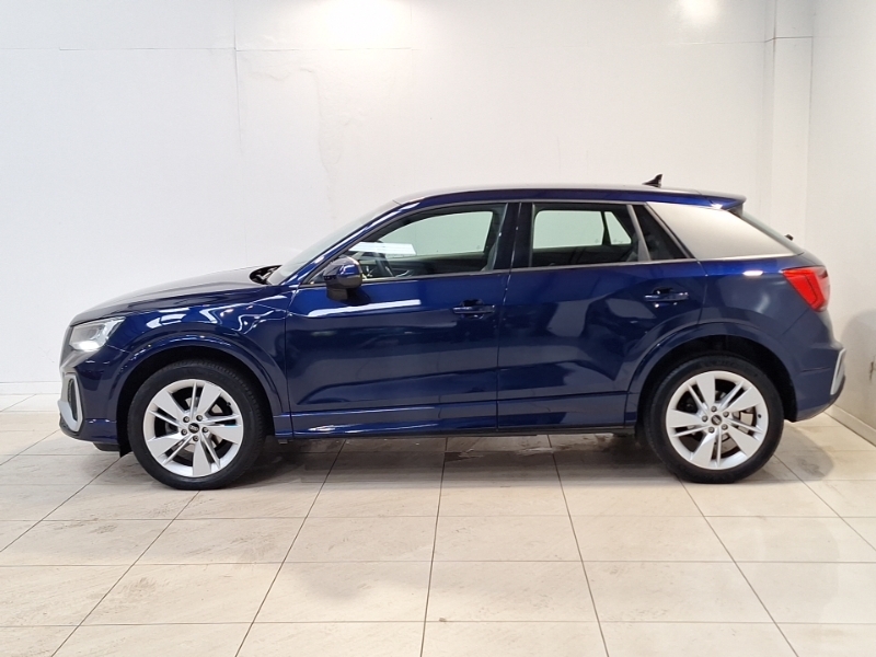 Audi Q2 35 Tfsi S Line GSZ8539 Blue #4